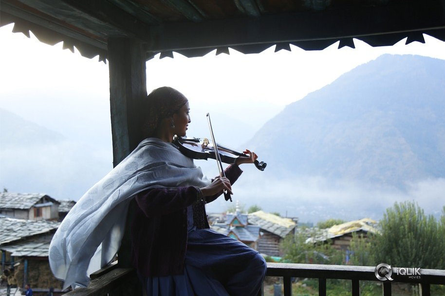 Mehbooba-Movie-Working-Stills